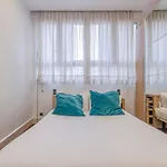 Modern&bright 3BD apartment by Gran Via - Plaza España