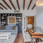 Modern&bright 3BD apartment by Gran Via - Plaza España